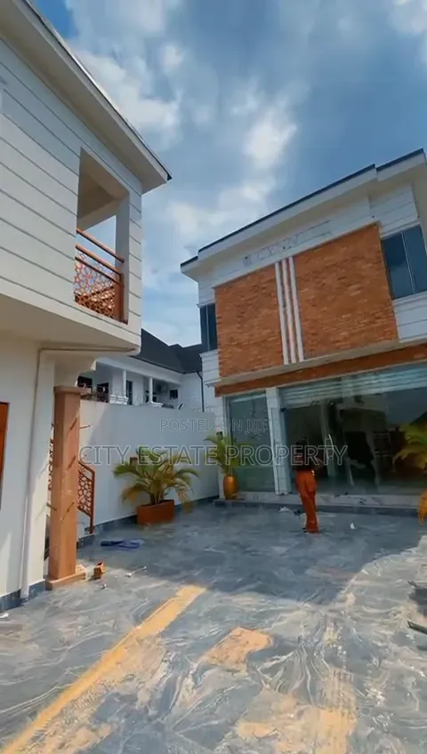 4bdrm Duplex in Royal, Rukpokwu for sale