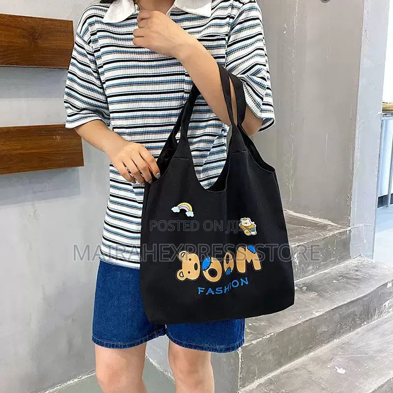 Boom Fashion Large Capacity Thick Zipless Tote Bag