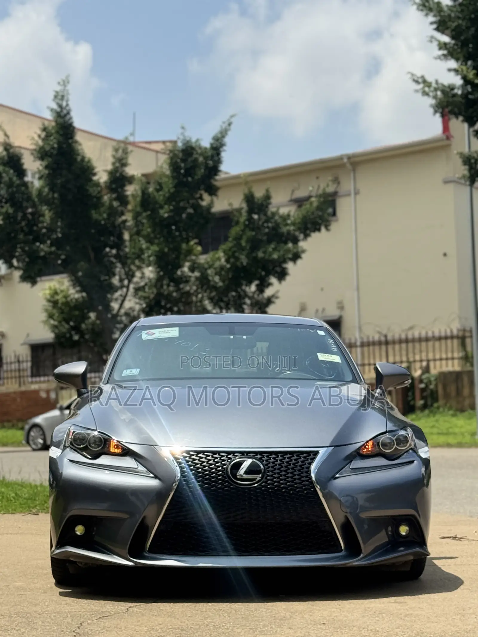 Lexus IS 300h 4WD 2016 Gray