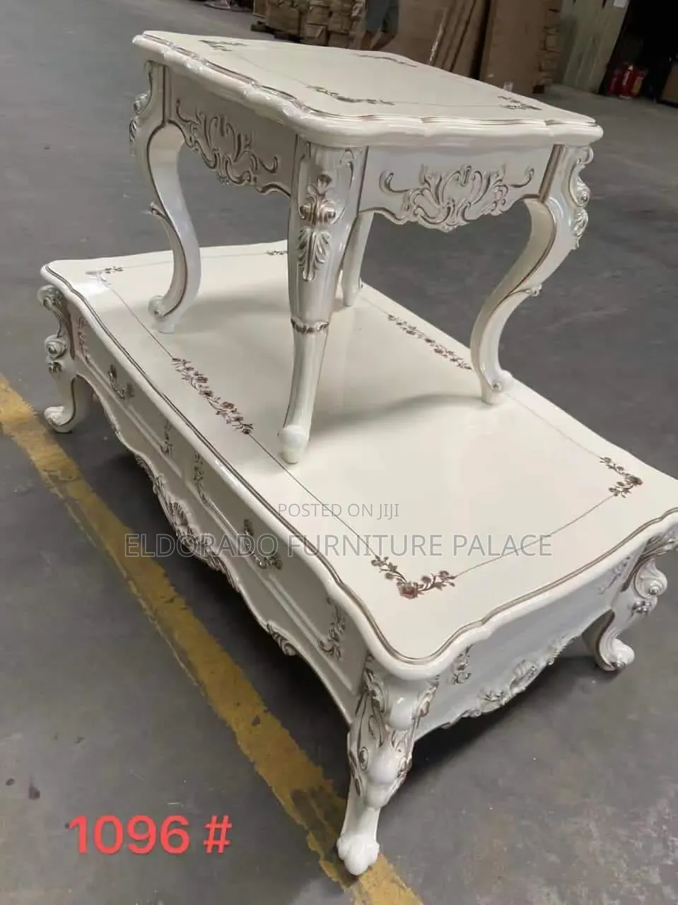 Quality Royal Center Table With 2side Stool