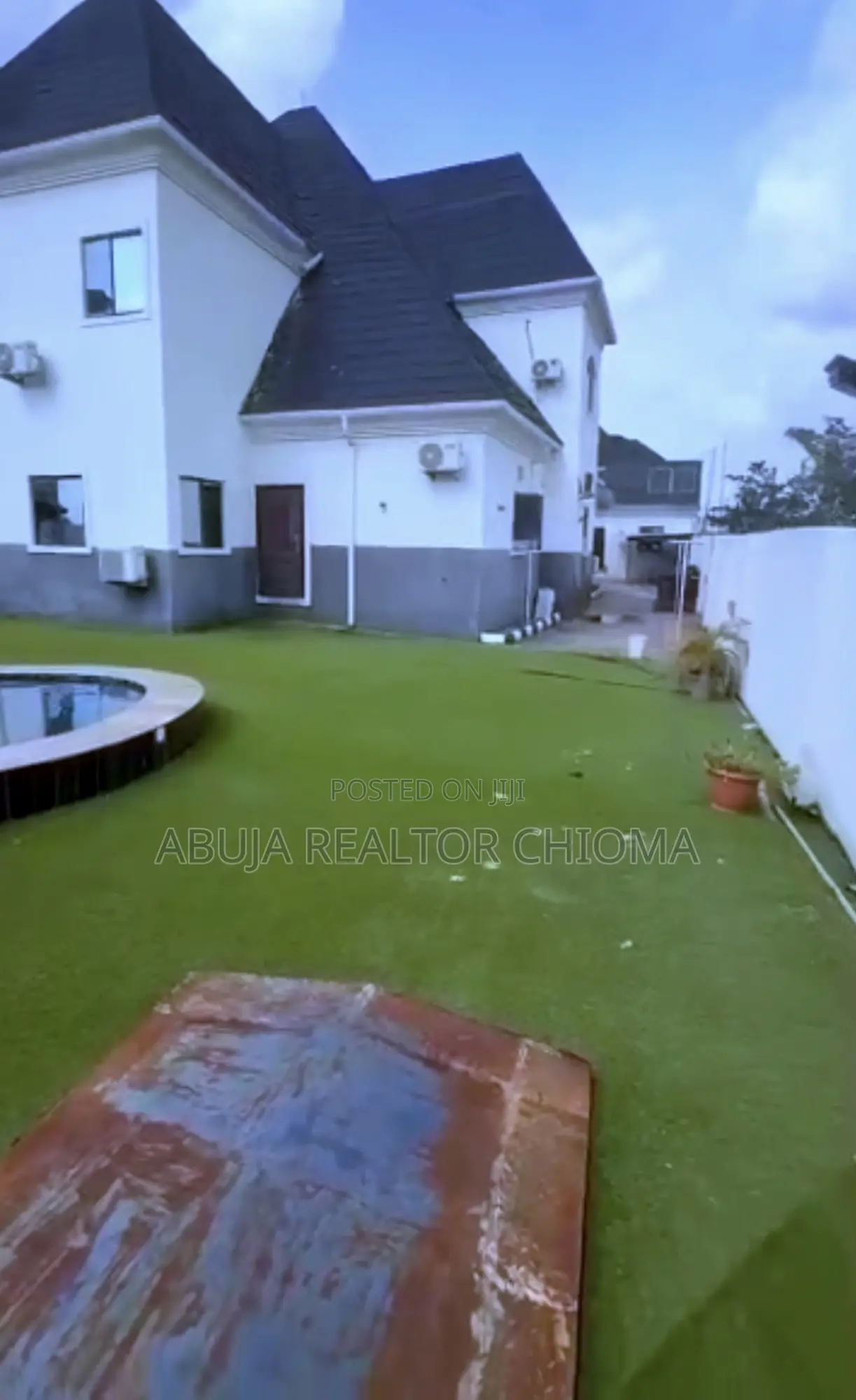 Furnished 4bdrm Duplex in Airport Road, FHA for sale