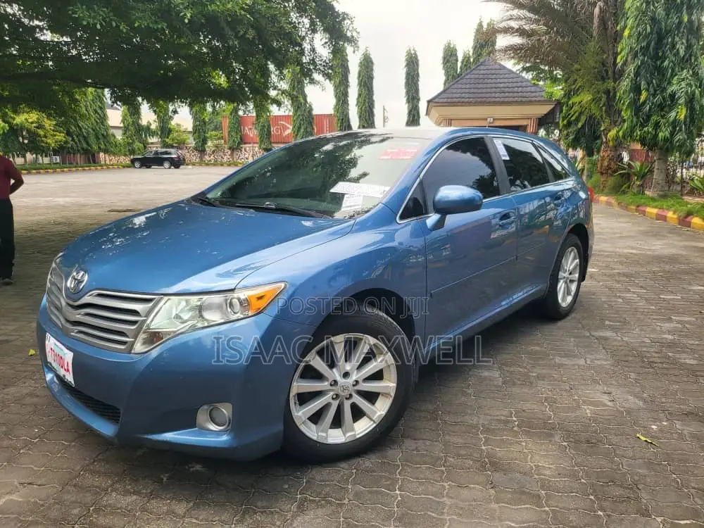 Toyota Venza Limited 2010 Blue