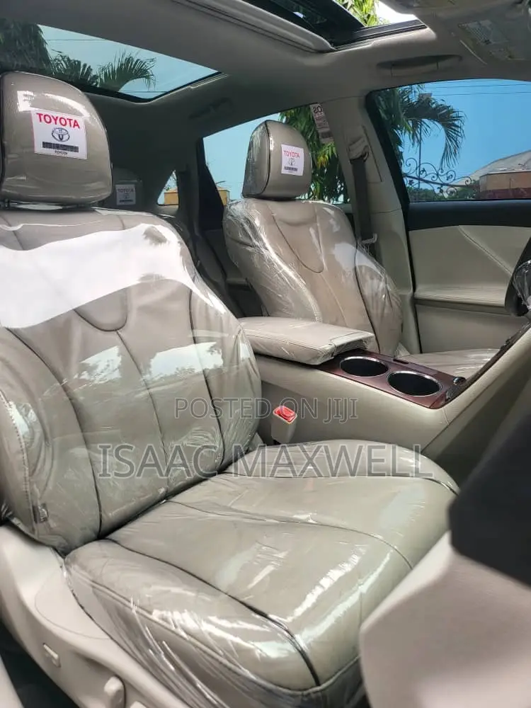 Toyota Venza Limited 2010 Blue