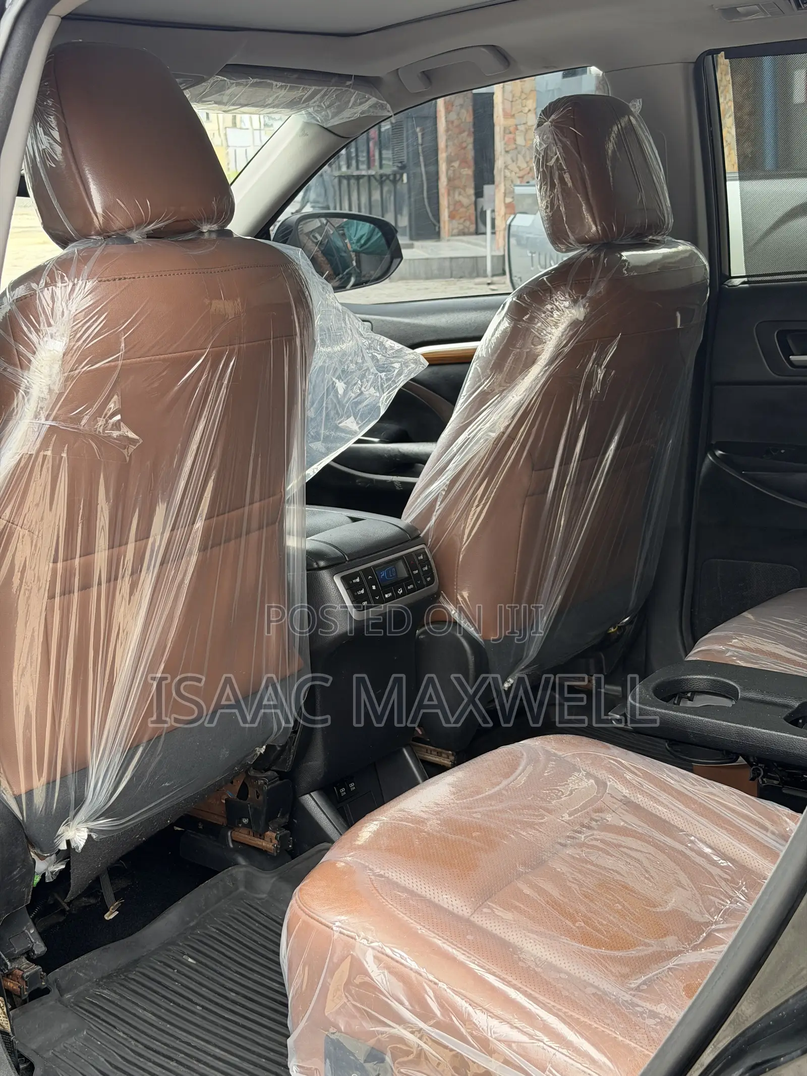 Toyota Highlander XLE 4x4 V6 (3.5L 6cyl 8A) 2018 Black