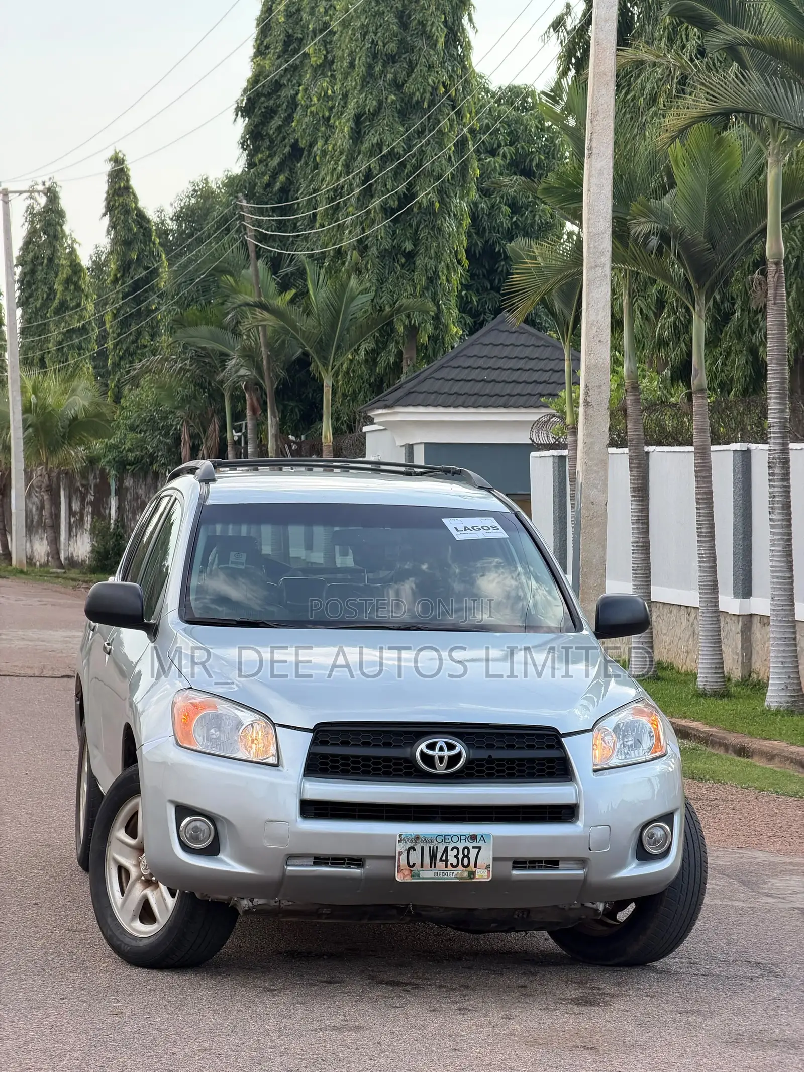 Toyota RAV4 2011 Silver