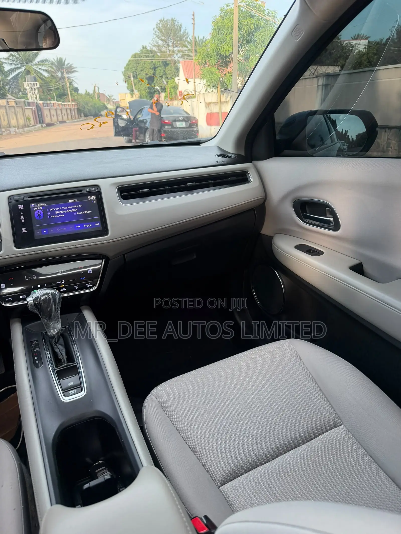 Honda HR-V 4dr SUV (1.5L 4cyl CVT) 2016 Blue