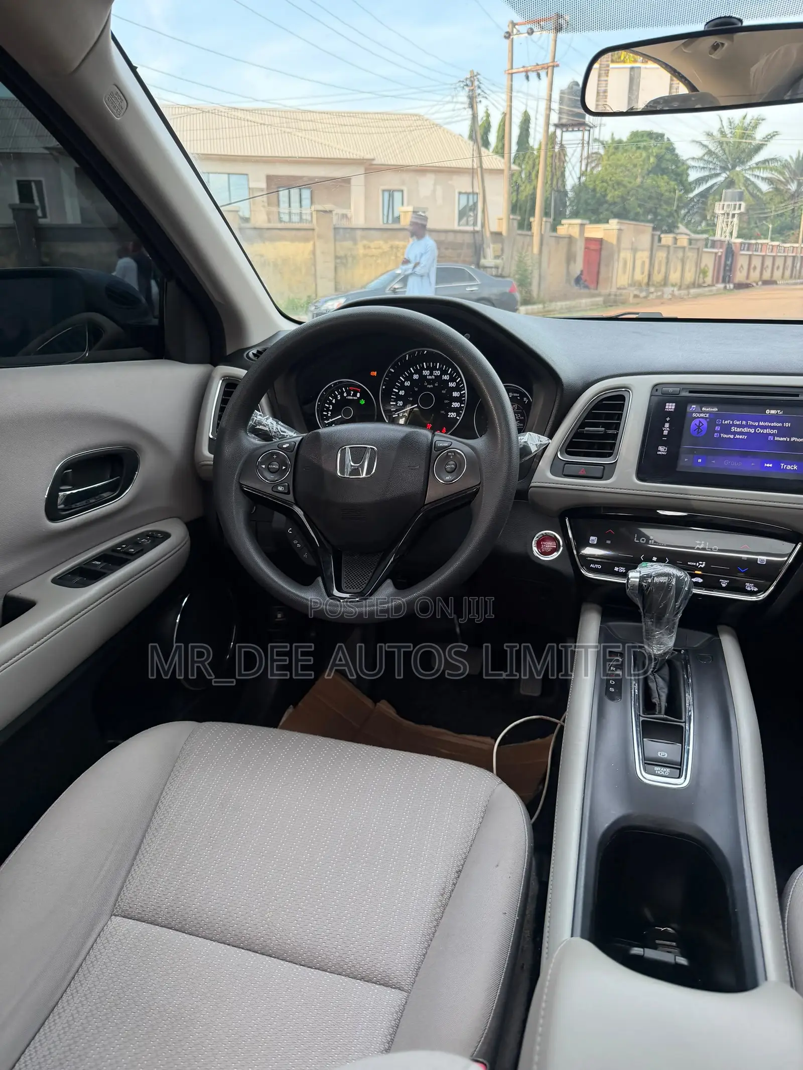Honda HR-V 4dr SUV (1.5L 4cyl CVT) 2016 Blue