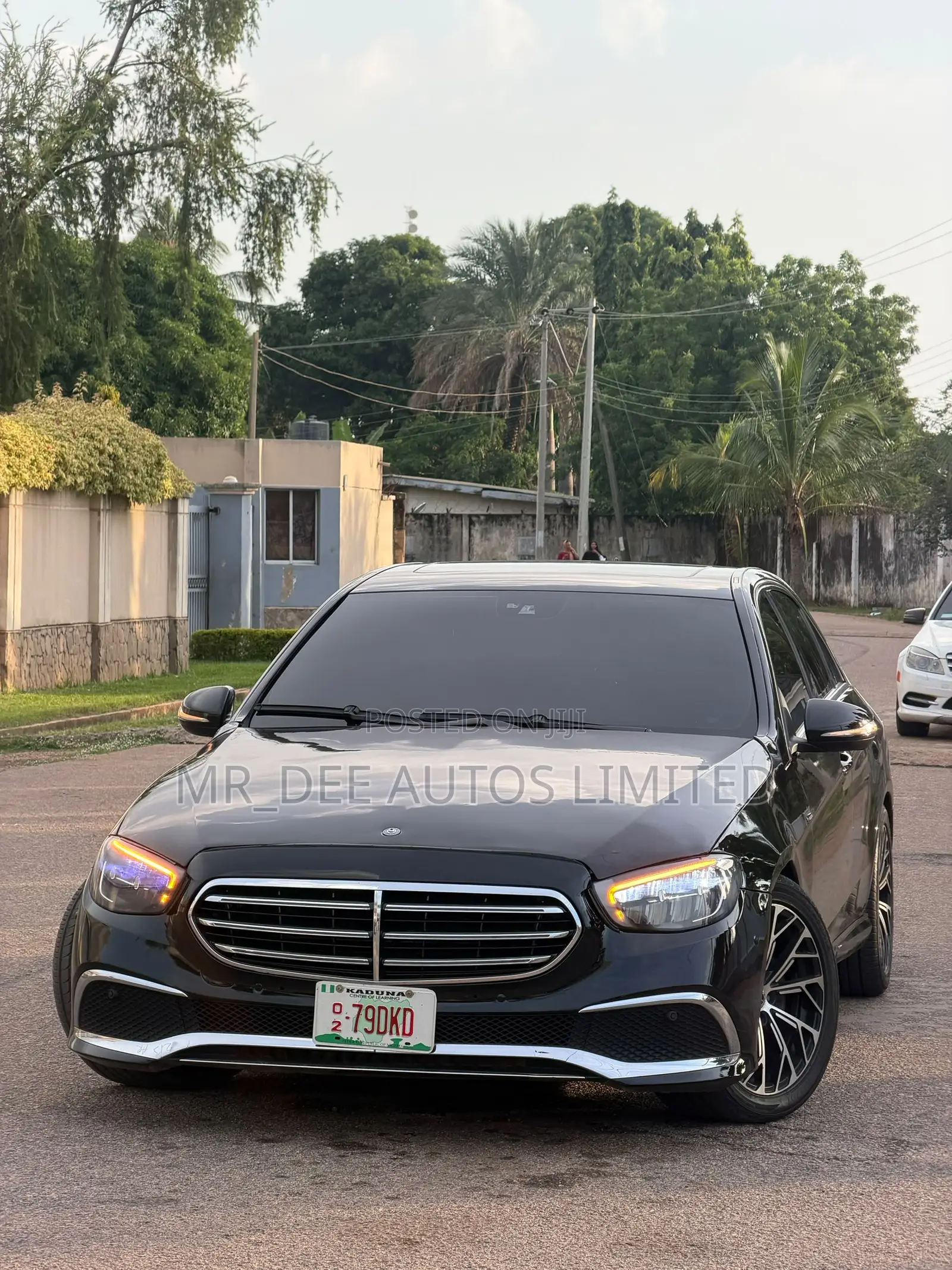 Mercedes-Benz E350 2024 Black