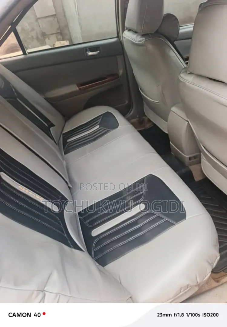 Toyota Camry 2005 Beige