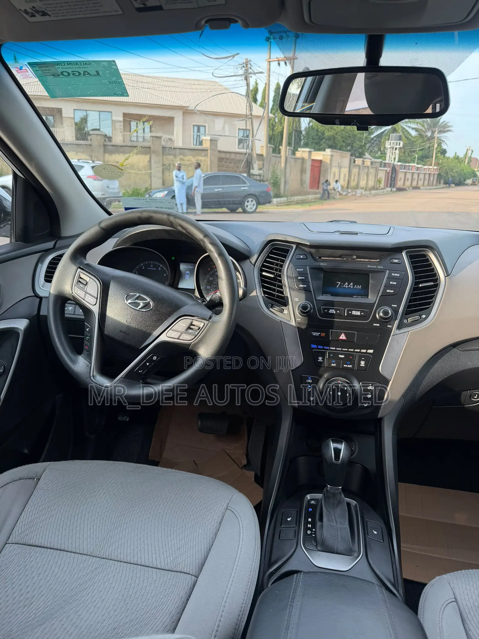Hyundai Santa Fe 2015 White
