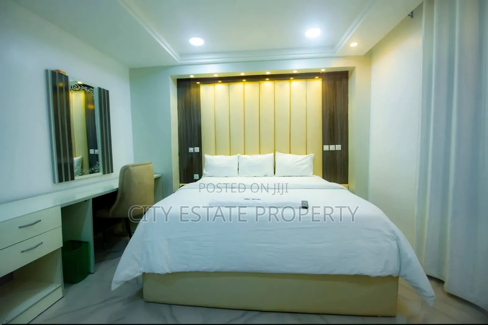 Furnished 6bdrm Duplex in Apo for sale
