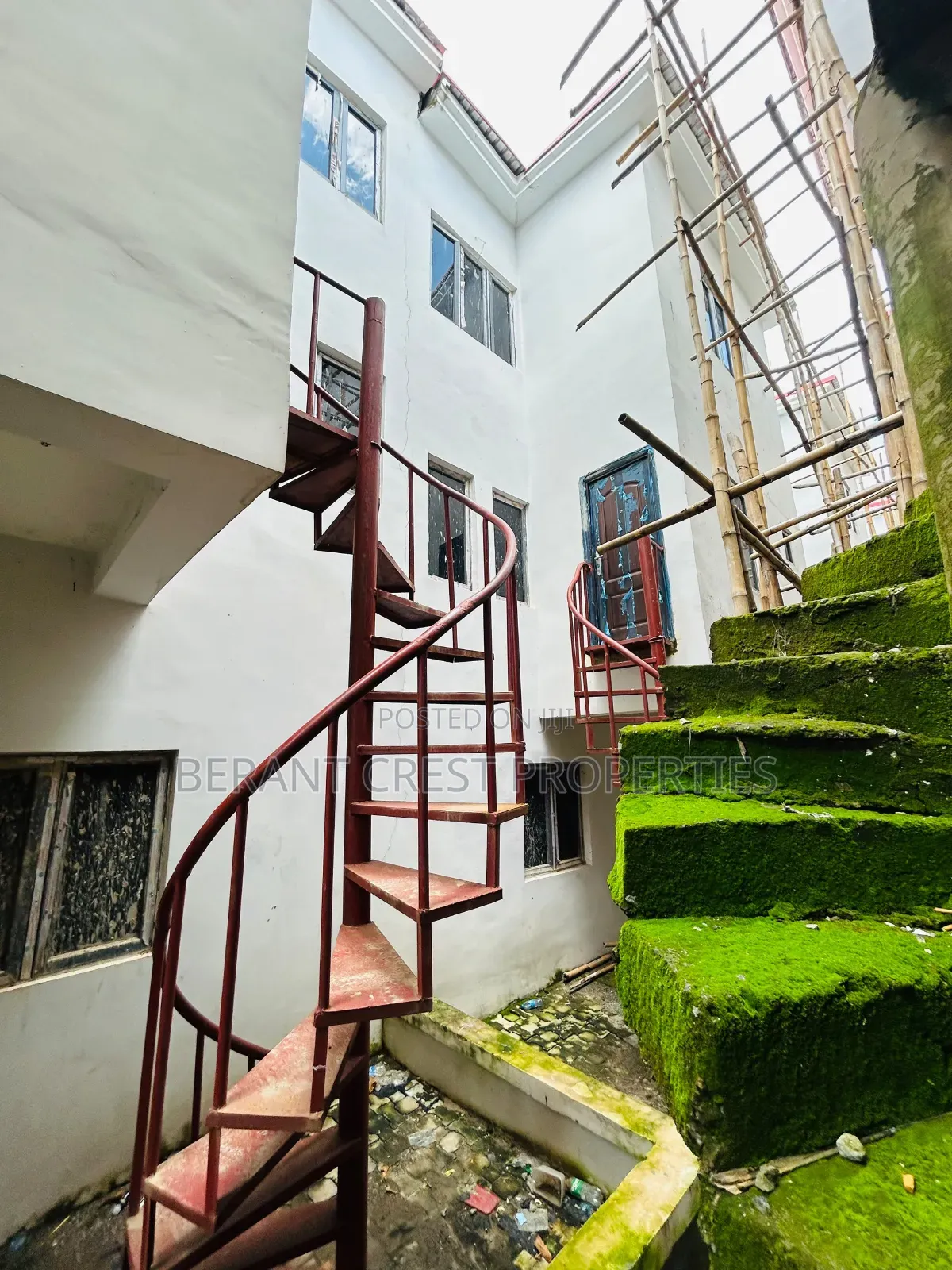 4bdrm Townhouse/Terrace in Kabusa Gardens, Lokogoma for sale