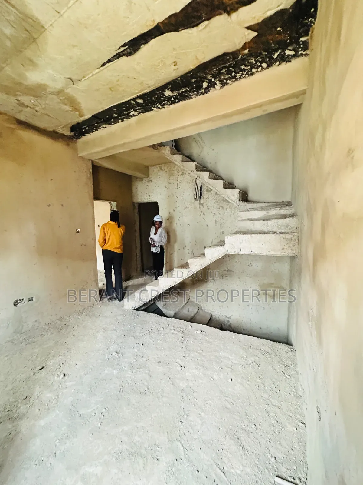 4bdrm Townhouse/Terrace in Kabusa Gardens, Lokogoma for sale
