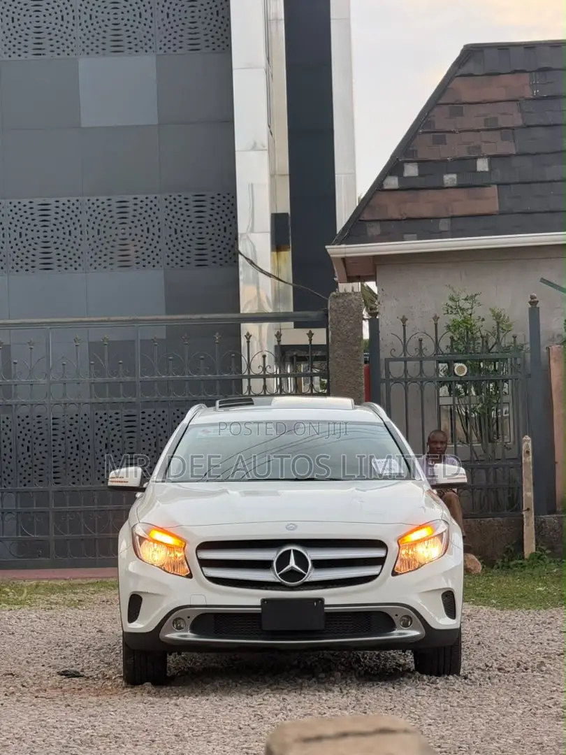 Mercedes-Benz GLA 250 2015 White