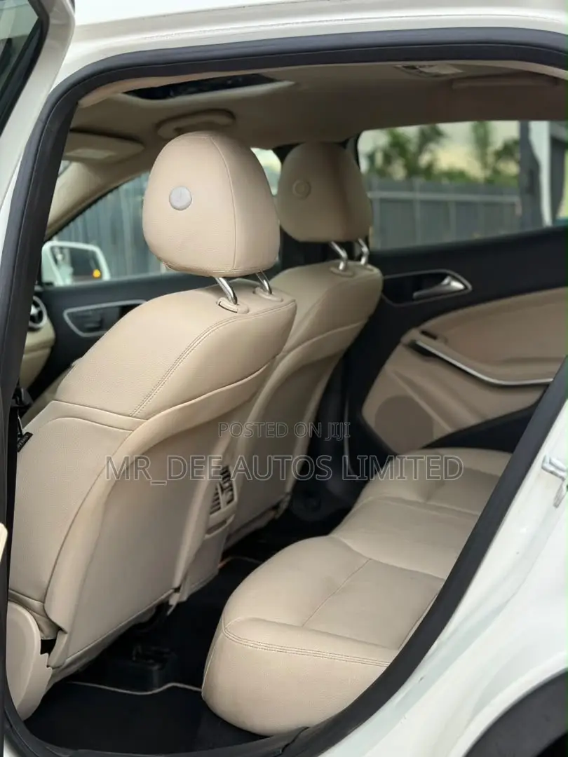Mercedes-Benz GLA 250 2015 White