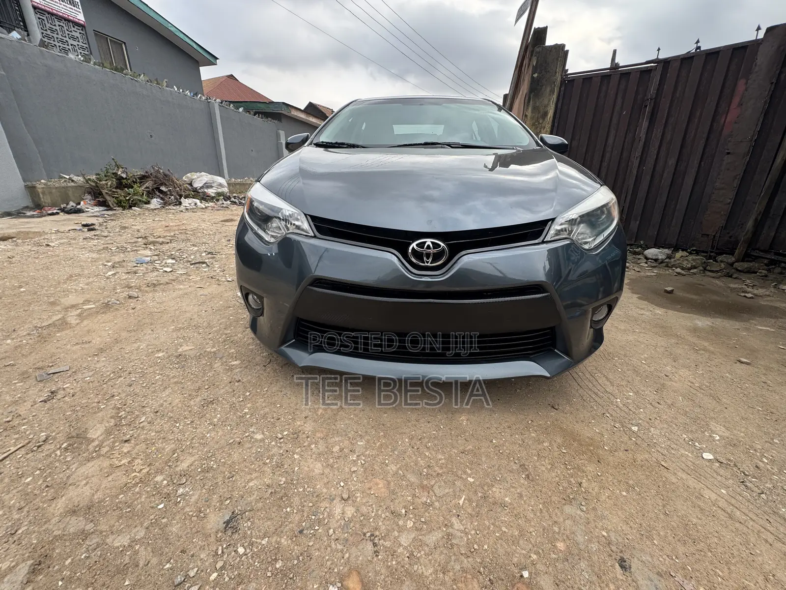 Toyota Corolla L 4dr Sedan (1.8L 4cyl 4A) 2014 Gray