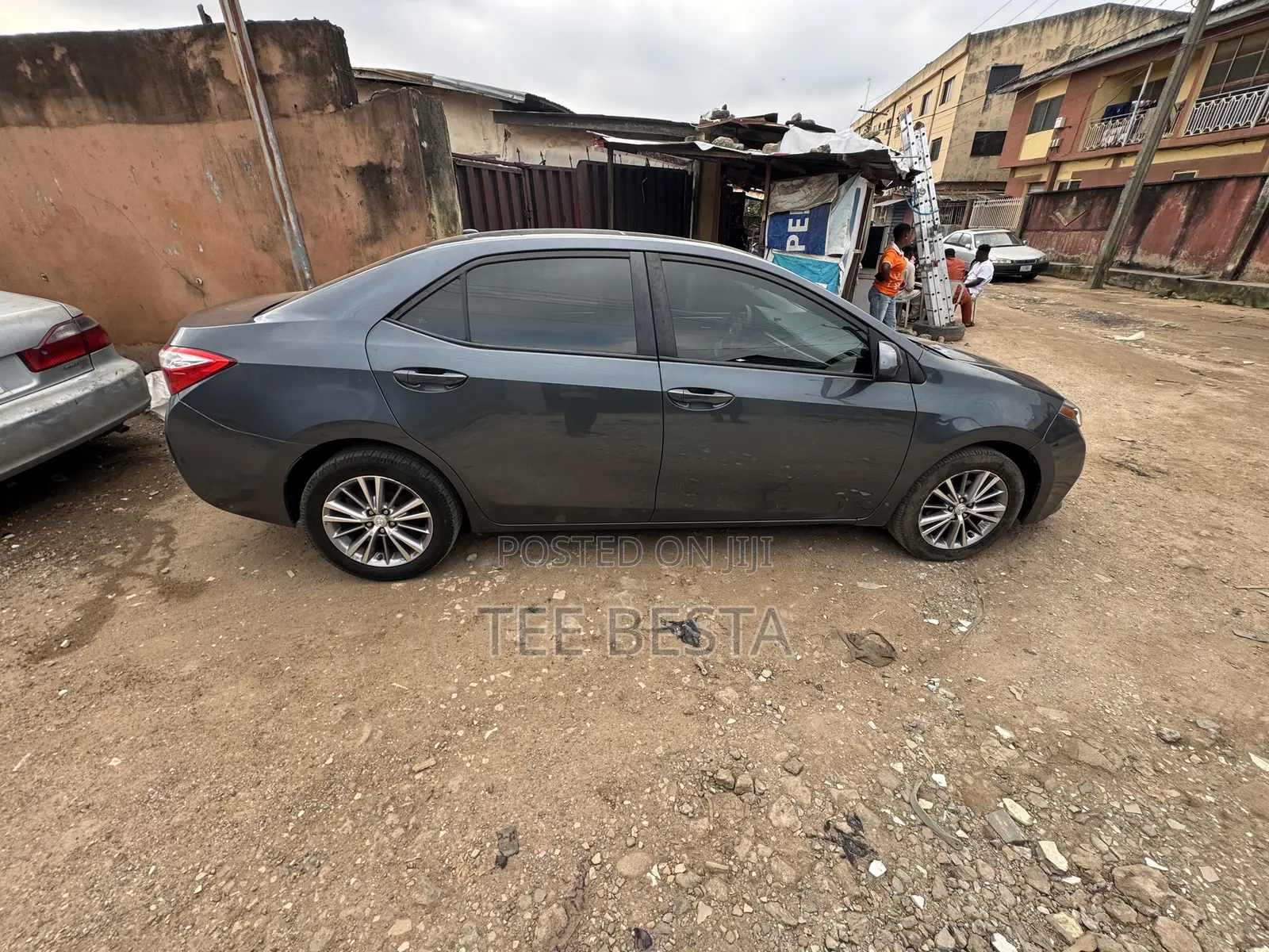 Toyota Corolla L 4dr Sedan (1.8L 4cyl 4A) 2014 Gray