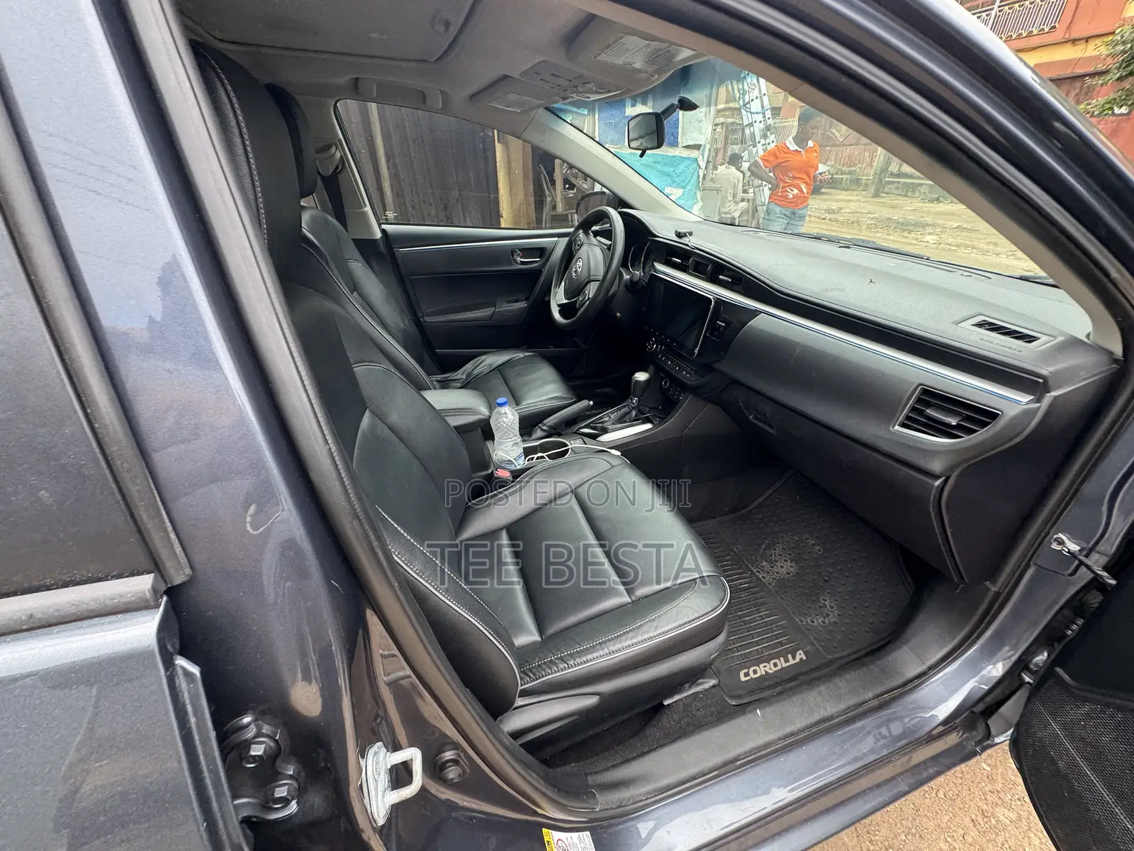 Toyota Corolla L 4dr Sedan (1.8L 4cyl 4A) 2014 Gray