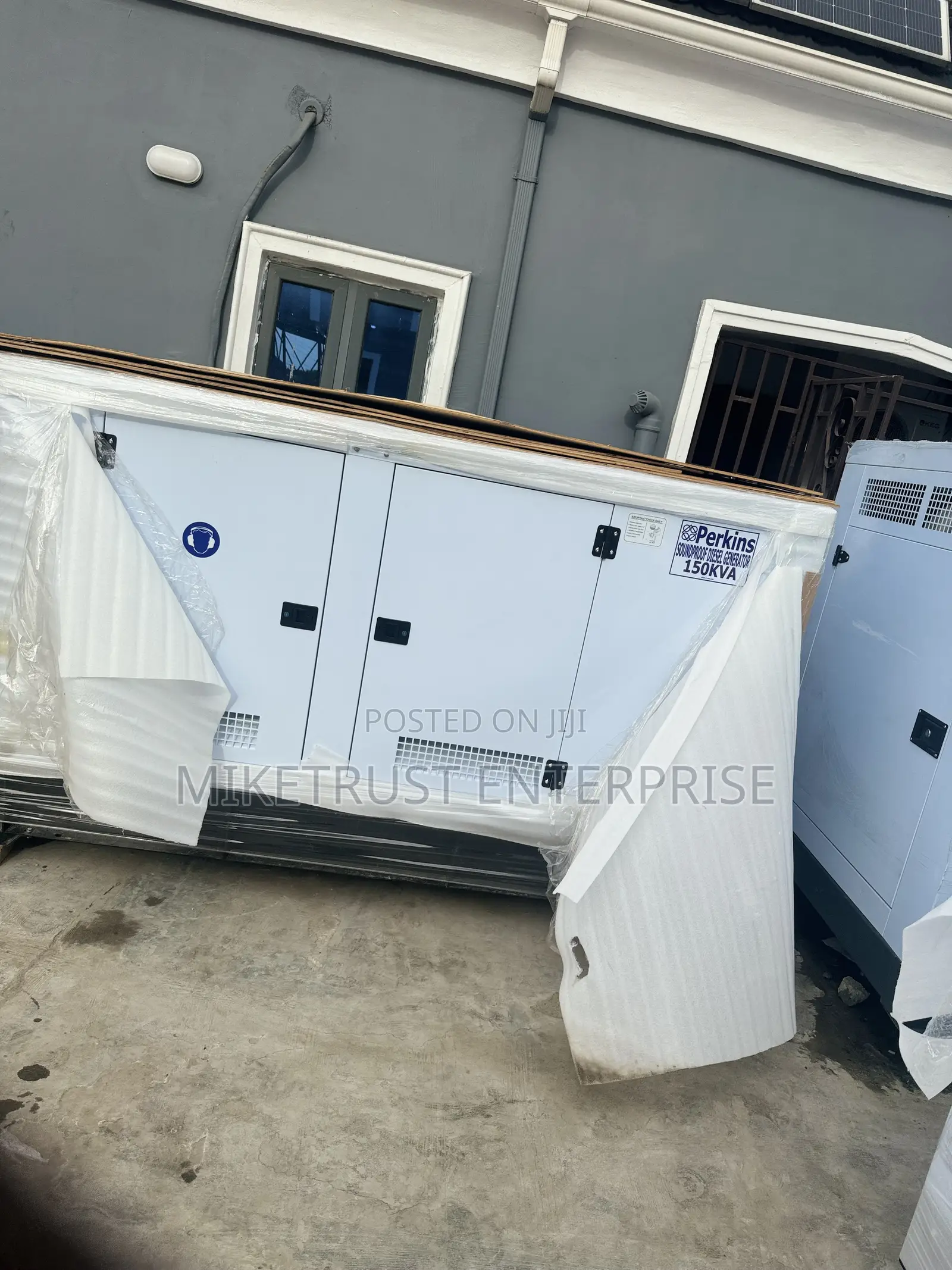 Perkins 150kva Soundproof Diesel Generator