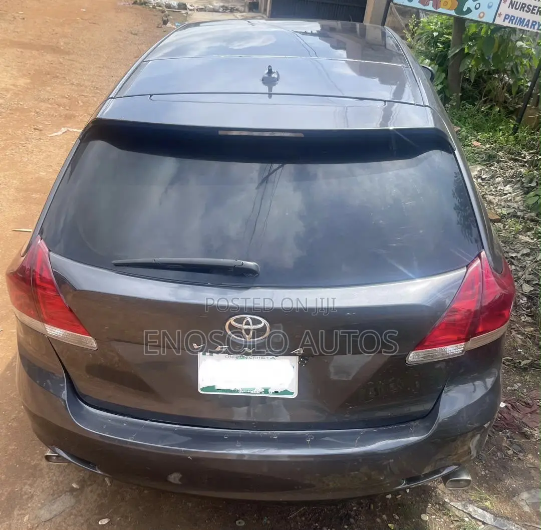 Toyota Venza 2010 Black