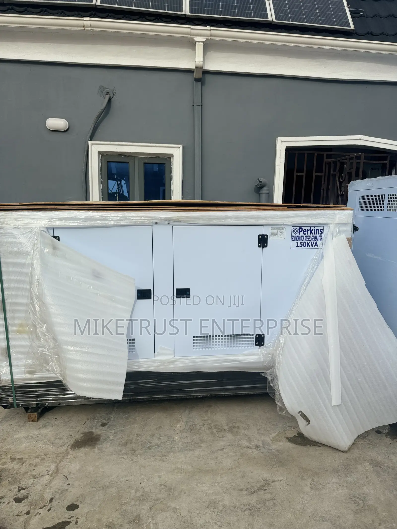 Perkins 150kva Stamford Soundproof Generator
