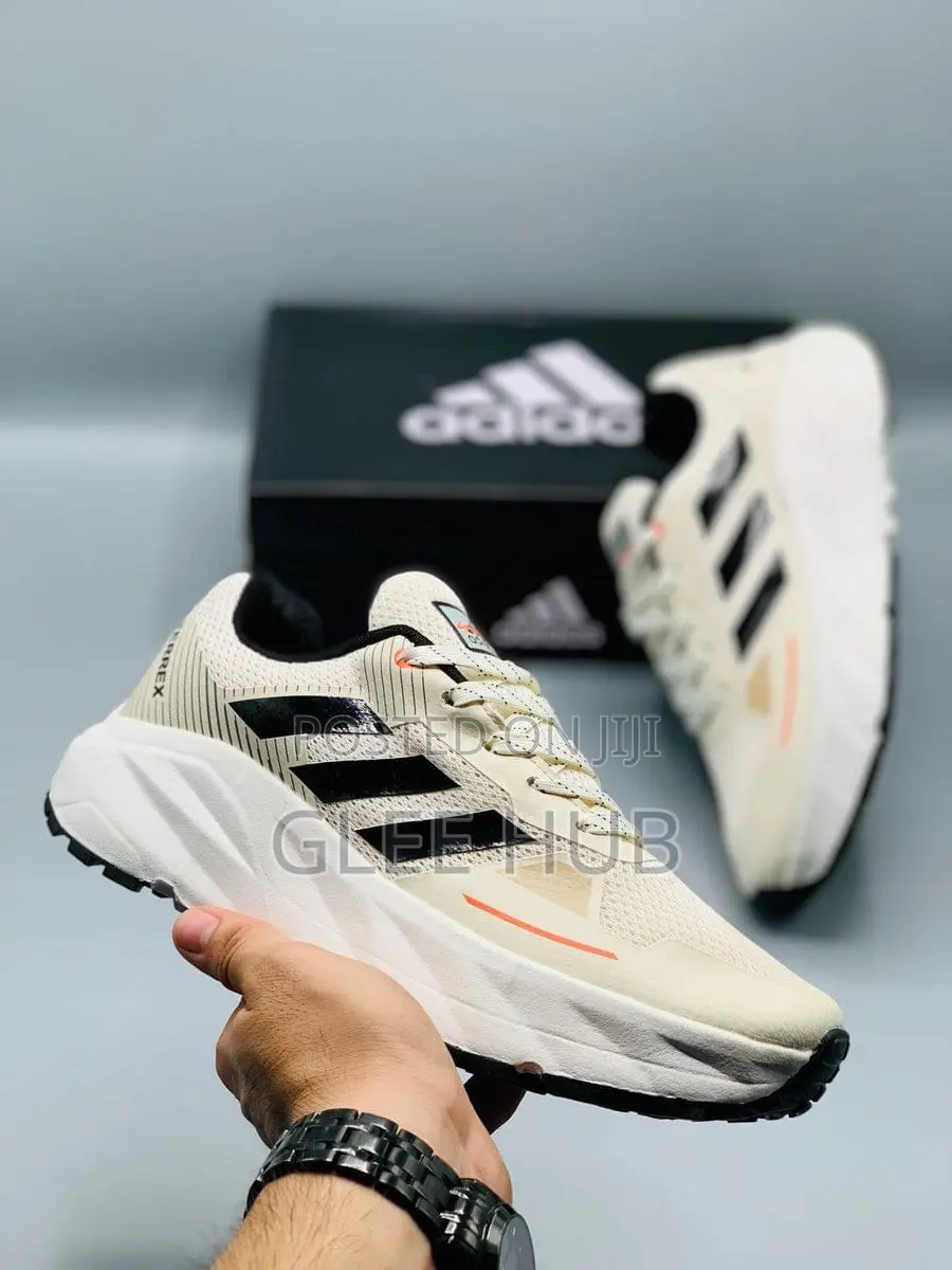 Adidas Quality Sneakers