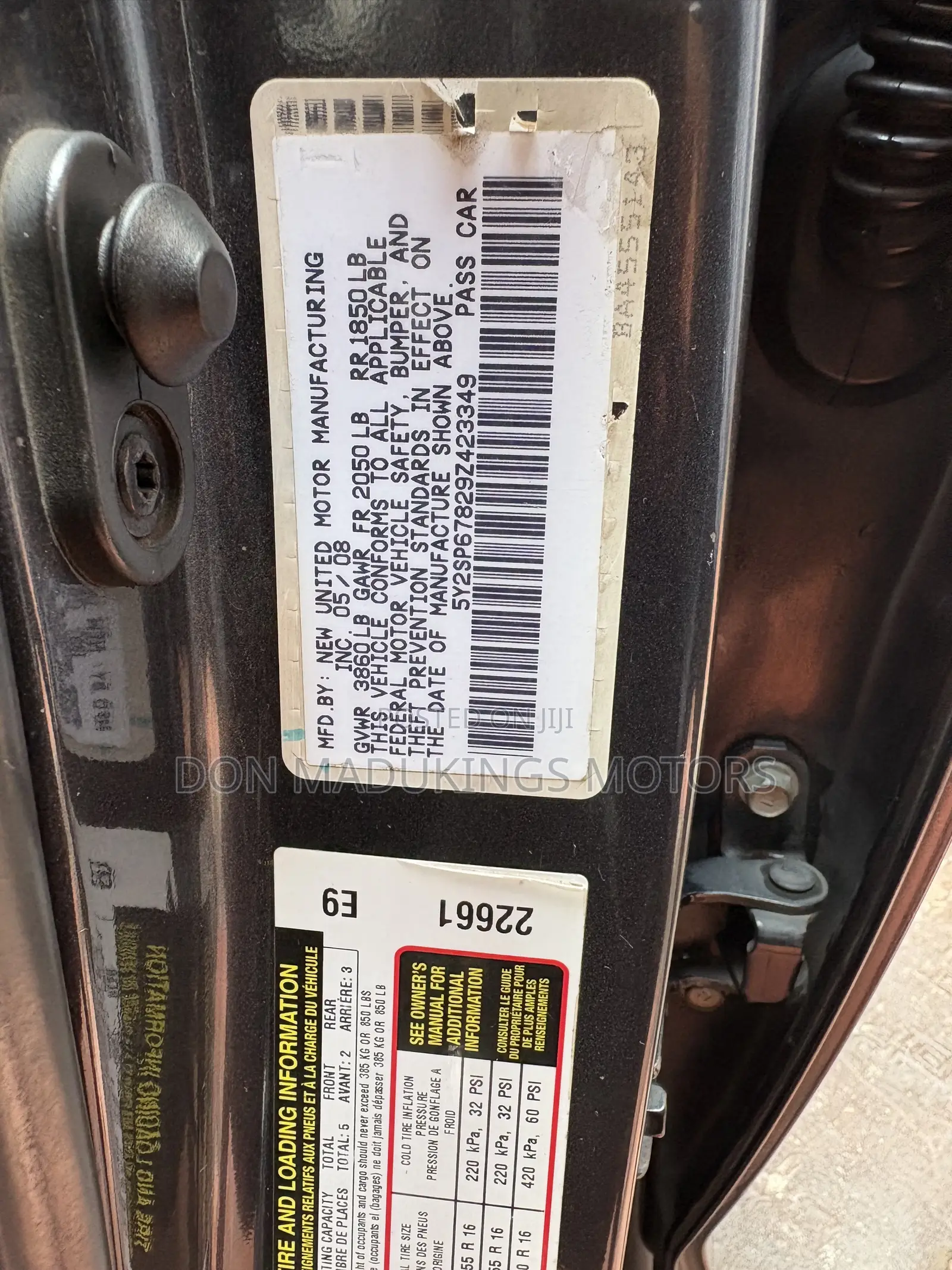 Pontiac Vibe 1.8L 2009 Gray