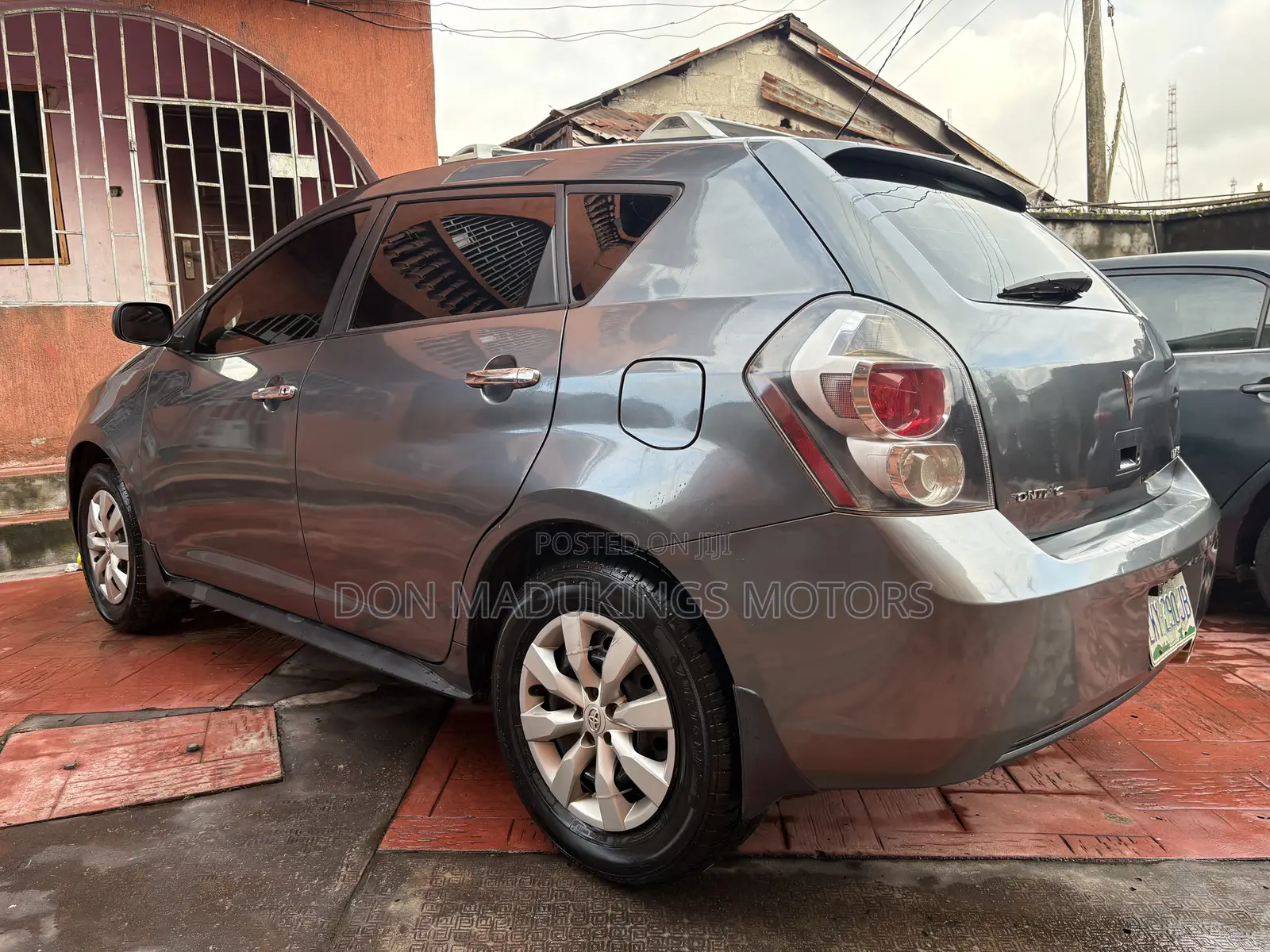 Pontiac Vibe 1.8L 2009 Gray