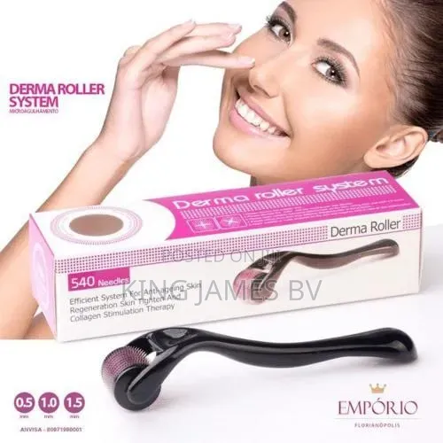 Premium 3D Face Massage Roller – Elegant Beauty Accessory
