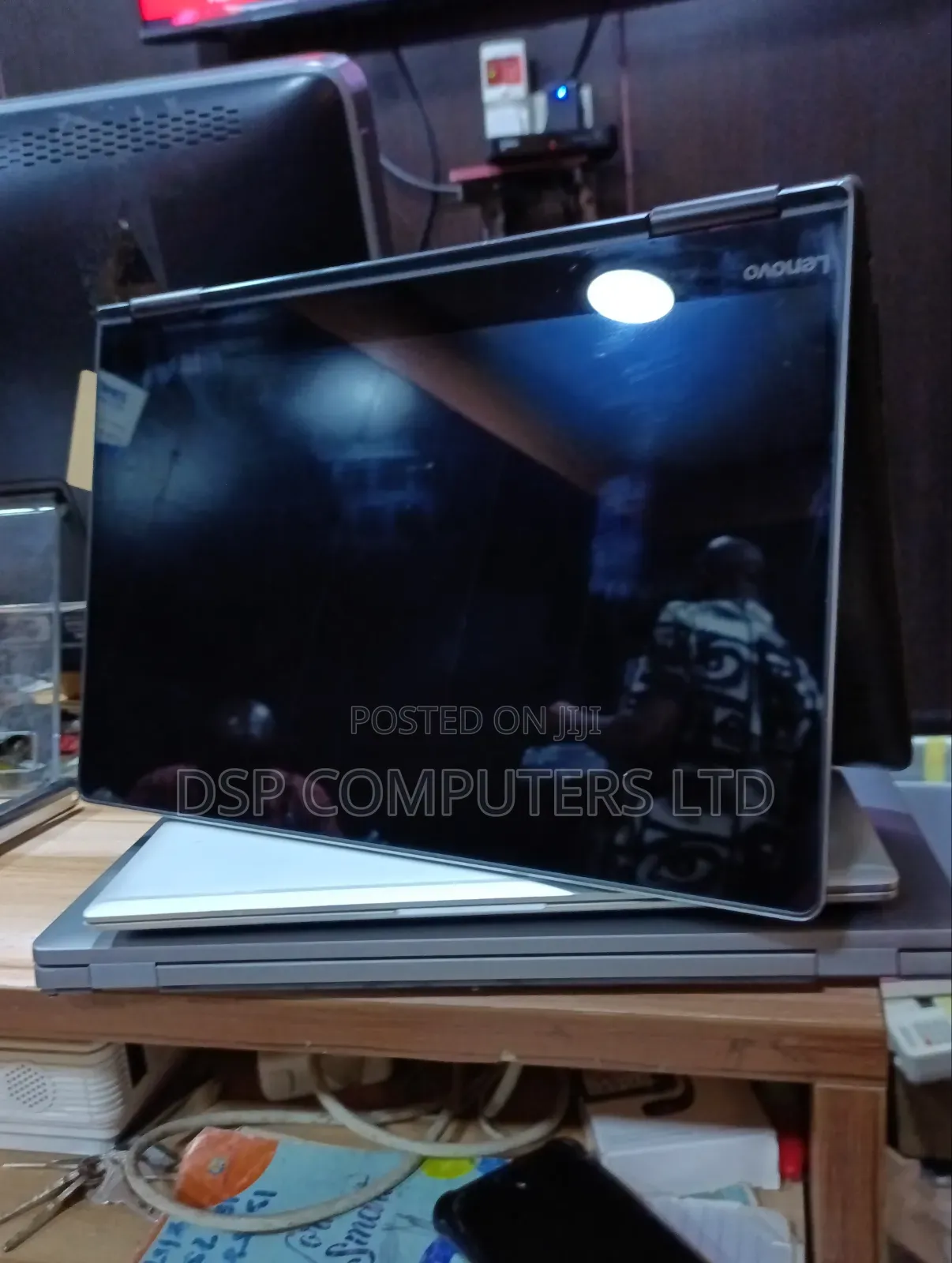 Laptop Lenovo Yoga 710 8GB Intel Core i5 SSD 256GB