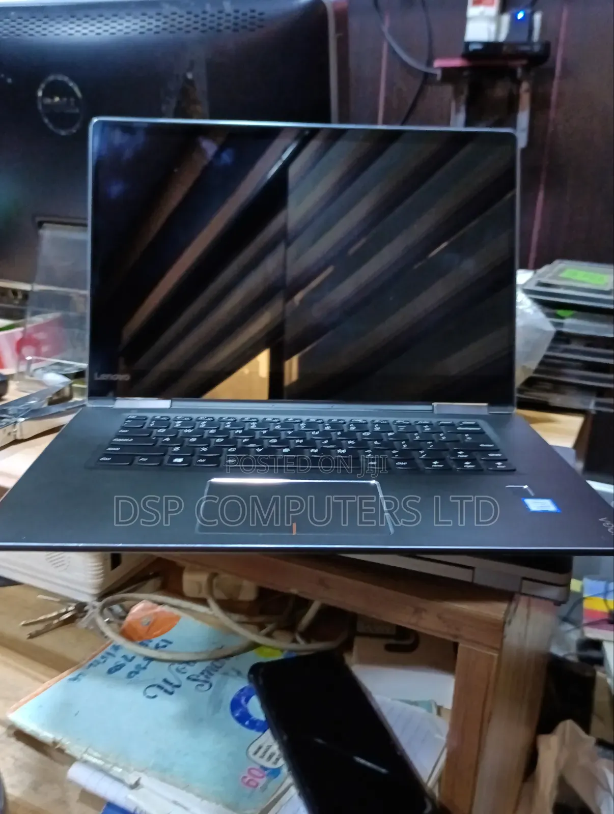 Laptop Lenovo Yoga 710 8GB Intel Core i5 SSD 256GB