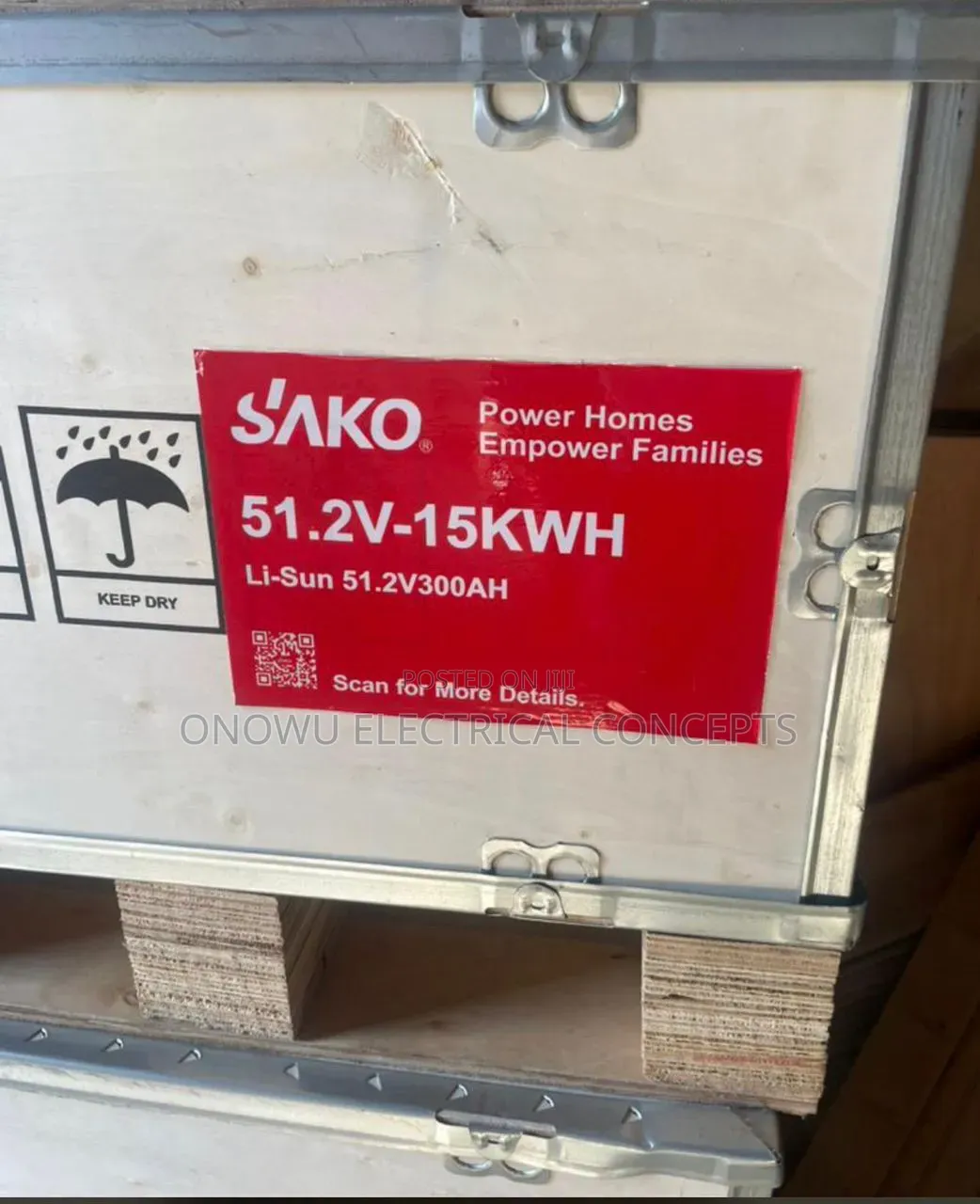 MUST EU Stock 220v 2000wh 1200w 1500w 2500w 4000w 5000w Lifepo4 Batter
