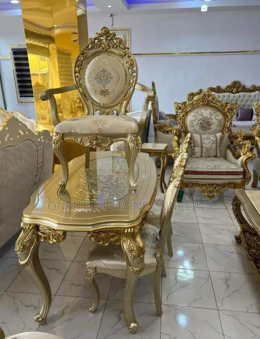 Royal Luxury Dining Set 6 Seaters