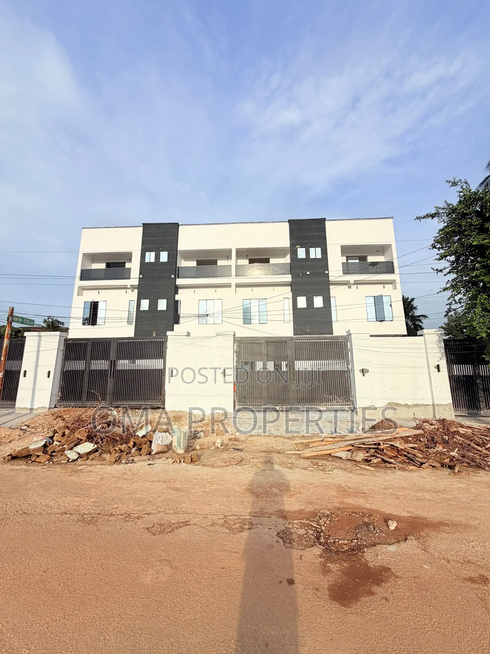 Furnished 4bdrm House in Ikeja GRA for sale