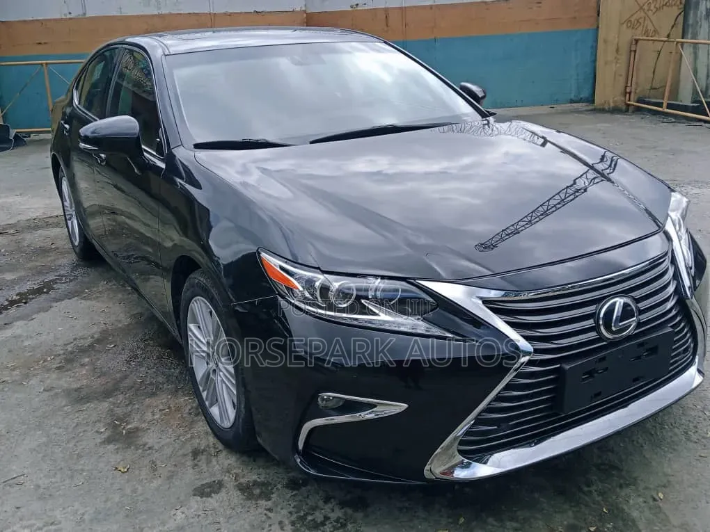 Lexus ES 2014 Black