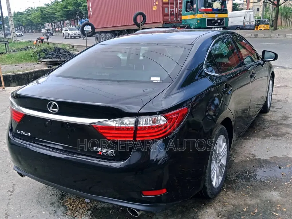 Lexus ES 2014 Black