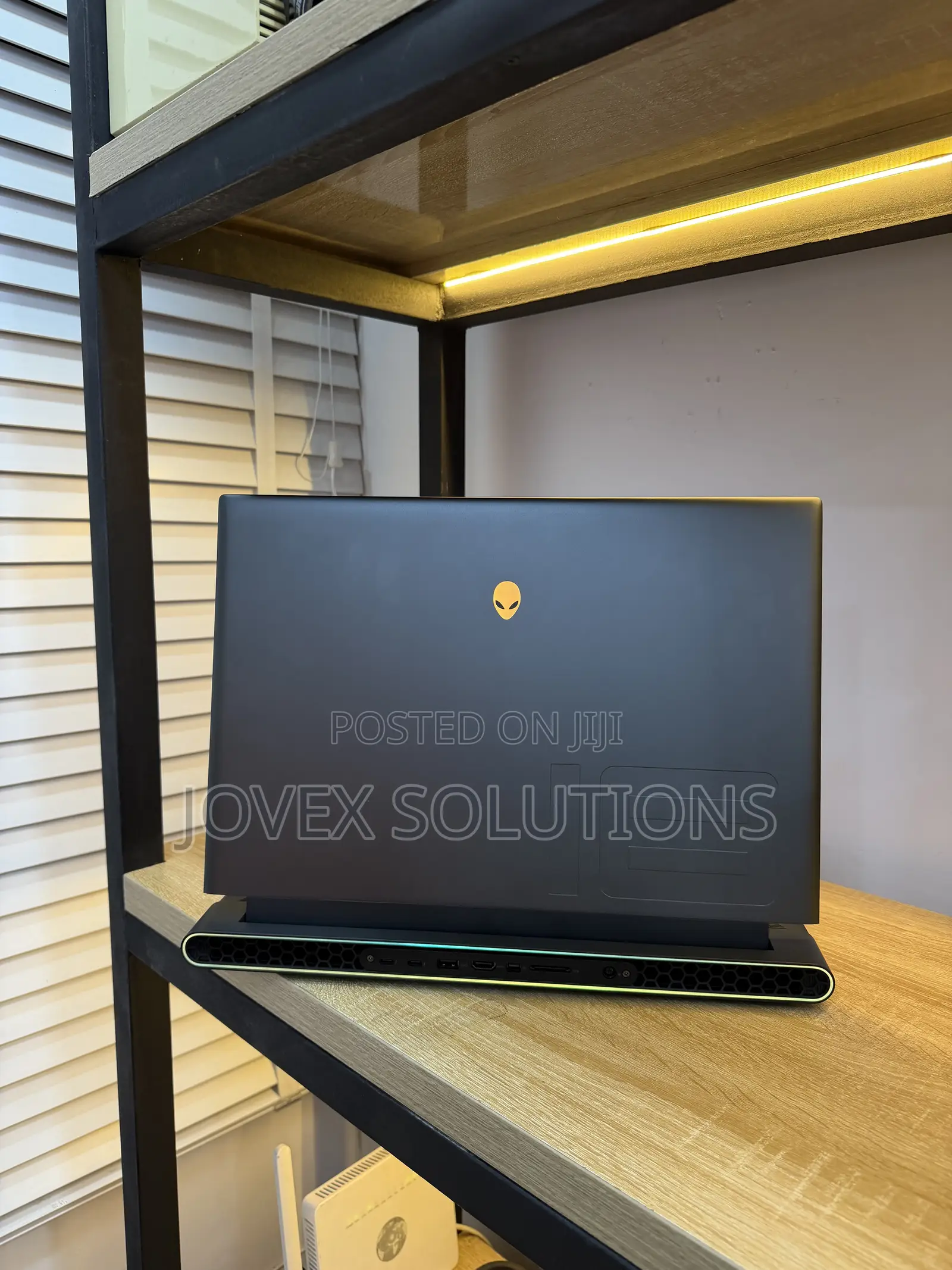 New Laptop Alienware M18 R2 16GB Intel Core i7 SSD 1T