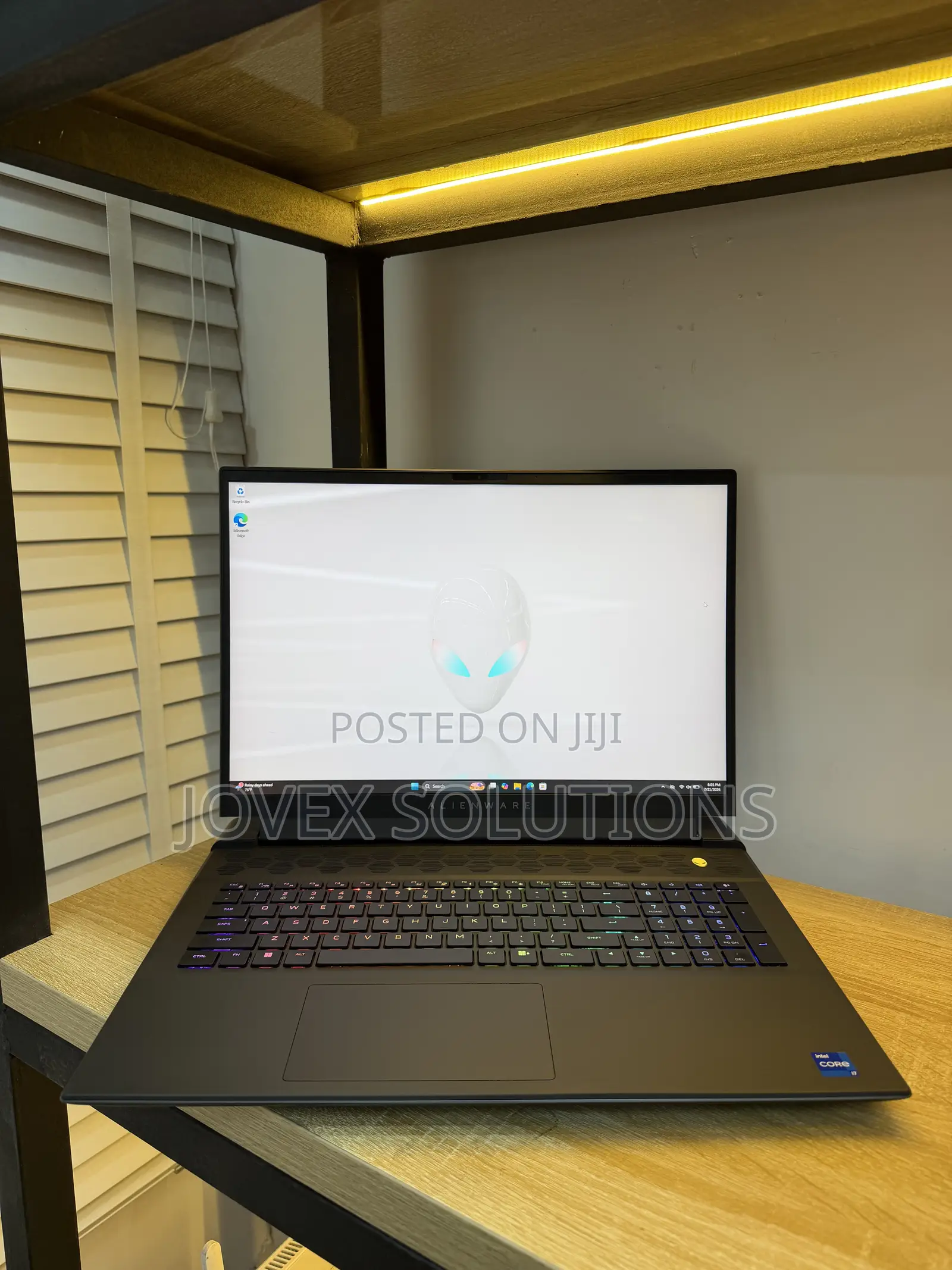 New Laptop Alienware M18 R2 16GB Intel Core i7 SSD 1T