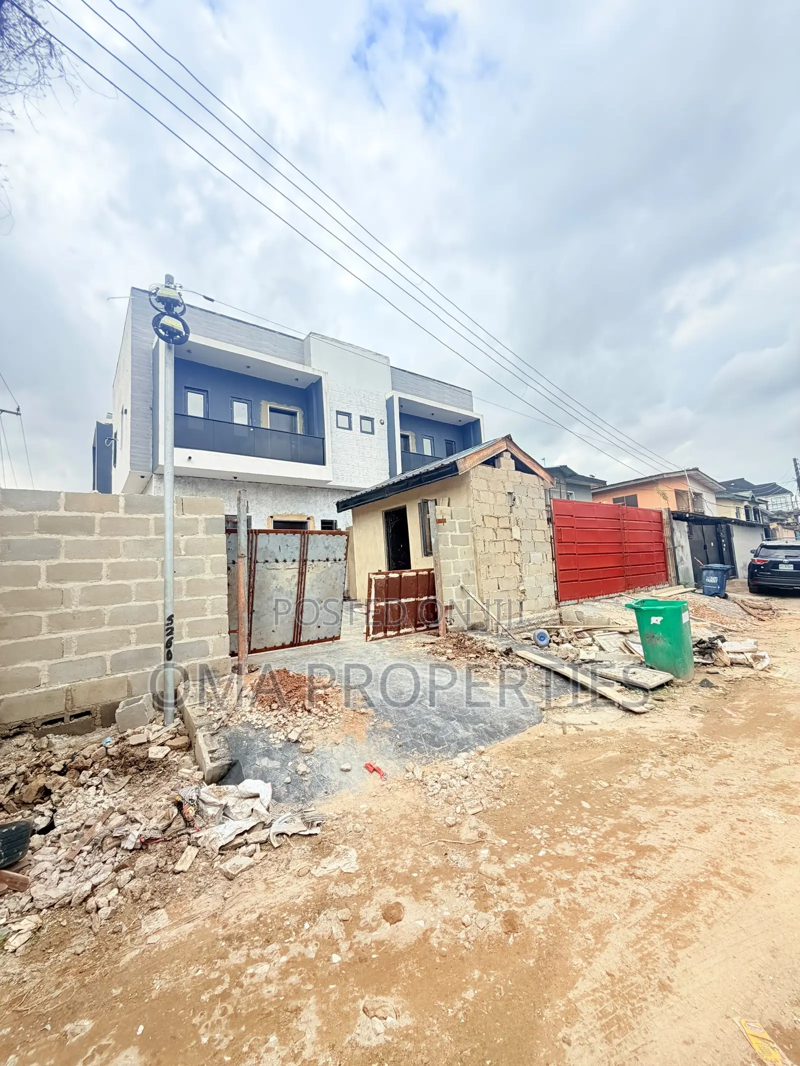 Furnished 4bdrm House in Ilupeju for sale