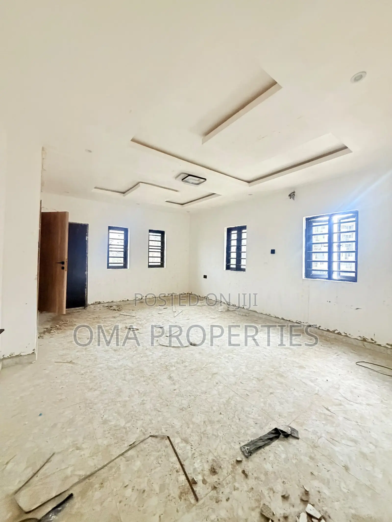Furnished 4bdrm House in Ilupeju for sale