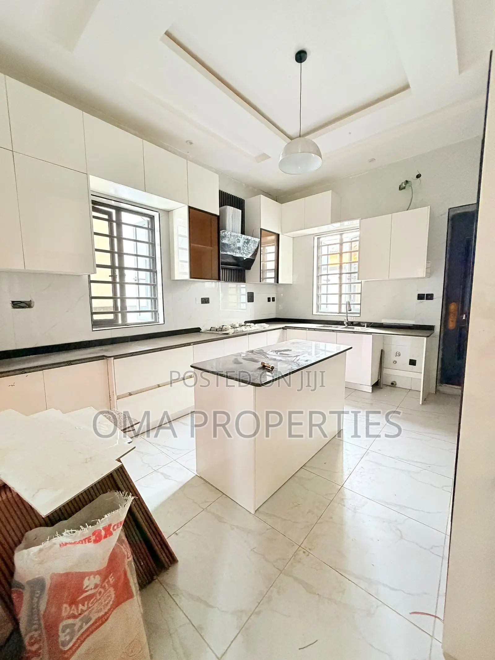 Furnished 4bdrm House in Magodo for sale