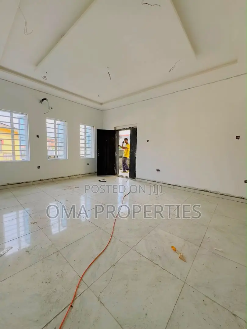 Furnished 3bdrm House in Opebi for sale