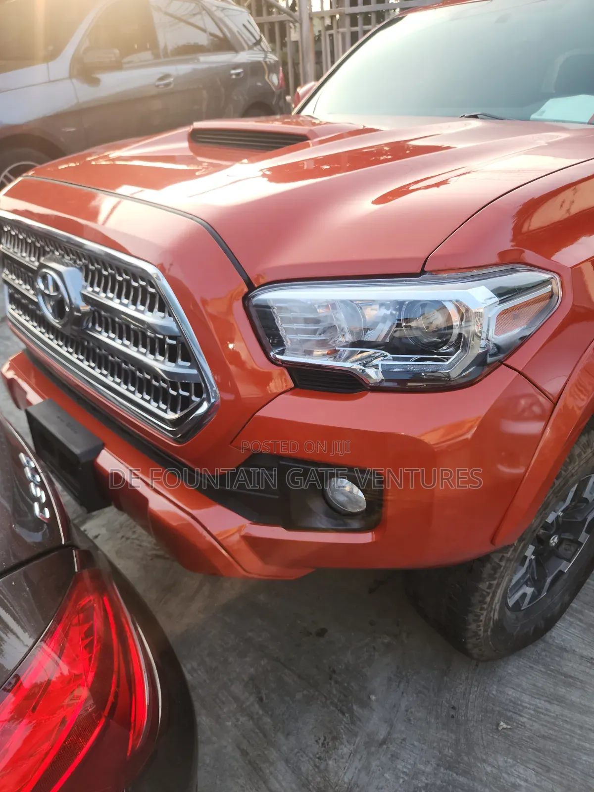 Toyota Tacoma 2017 Orange