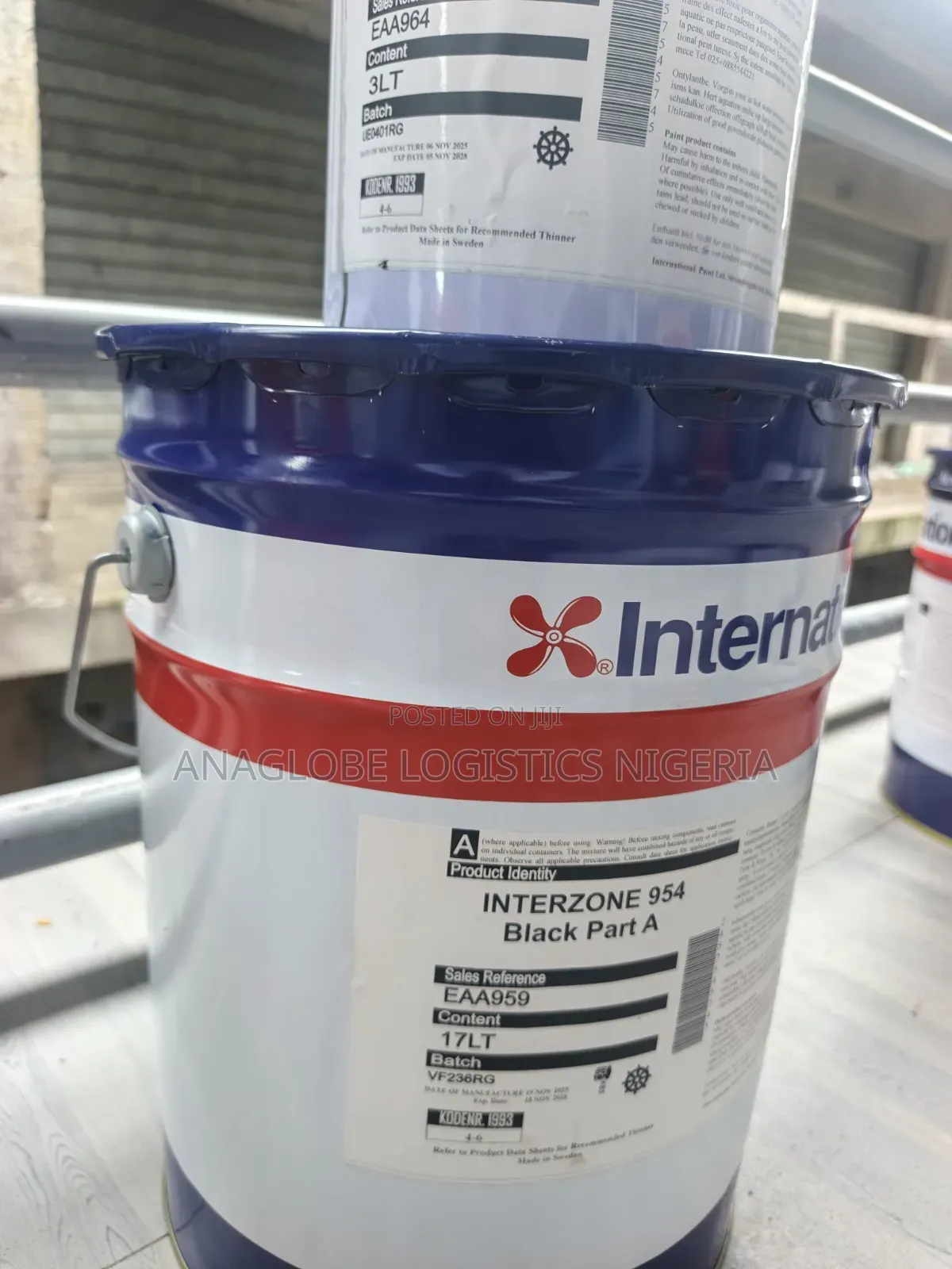International Interzone 954 a B Marine Paint