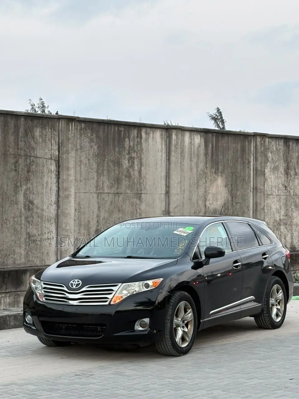 Toyota Venza XLE 2011 Black