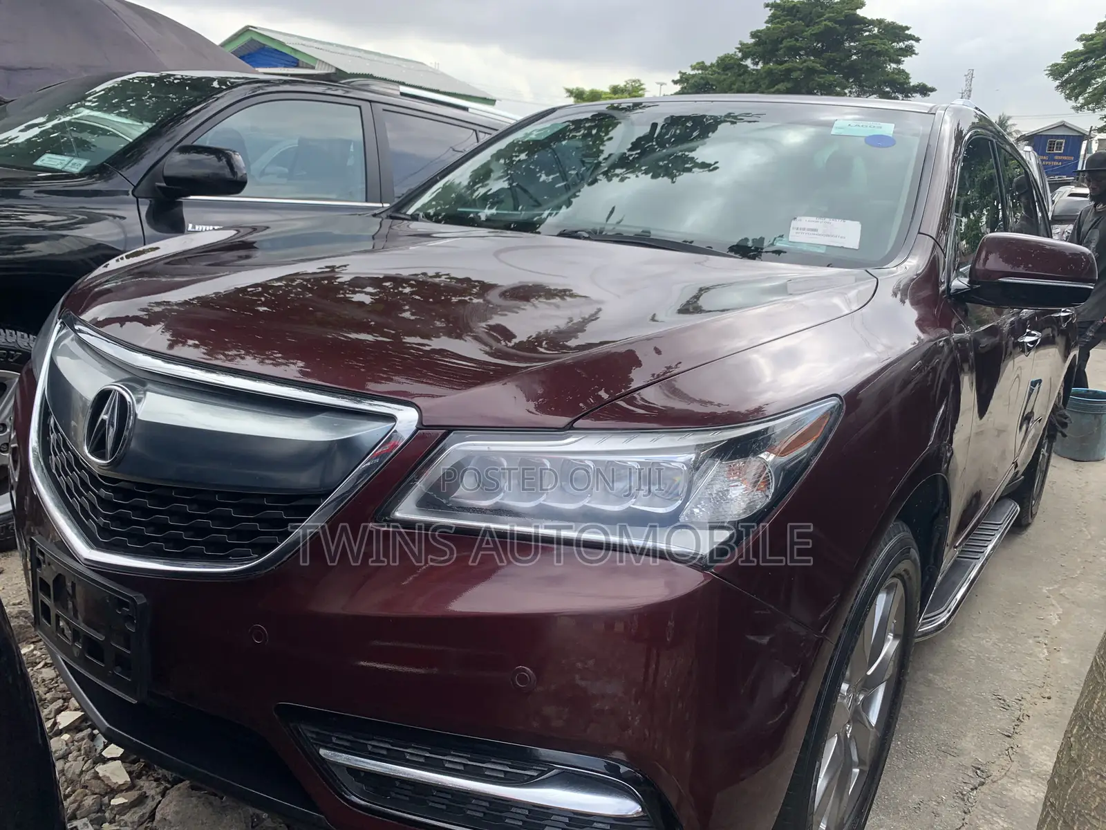 Acura MDX SUV 4dr FWD (3.5L 6cyl 9A) 2016 Red