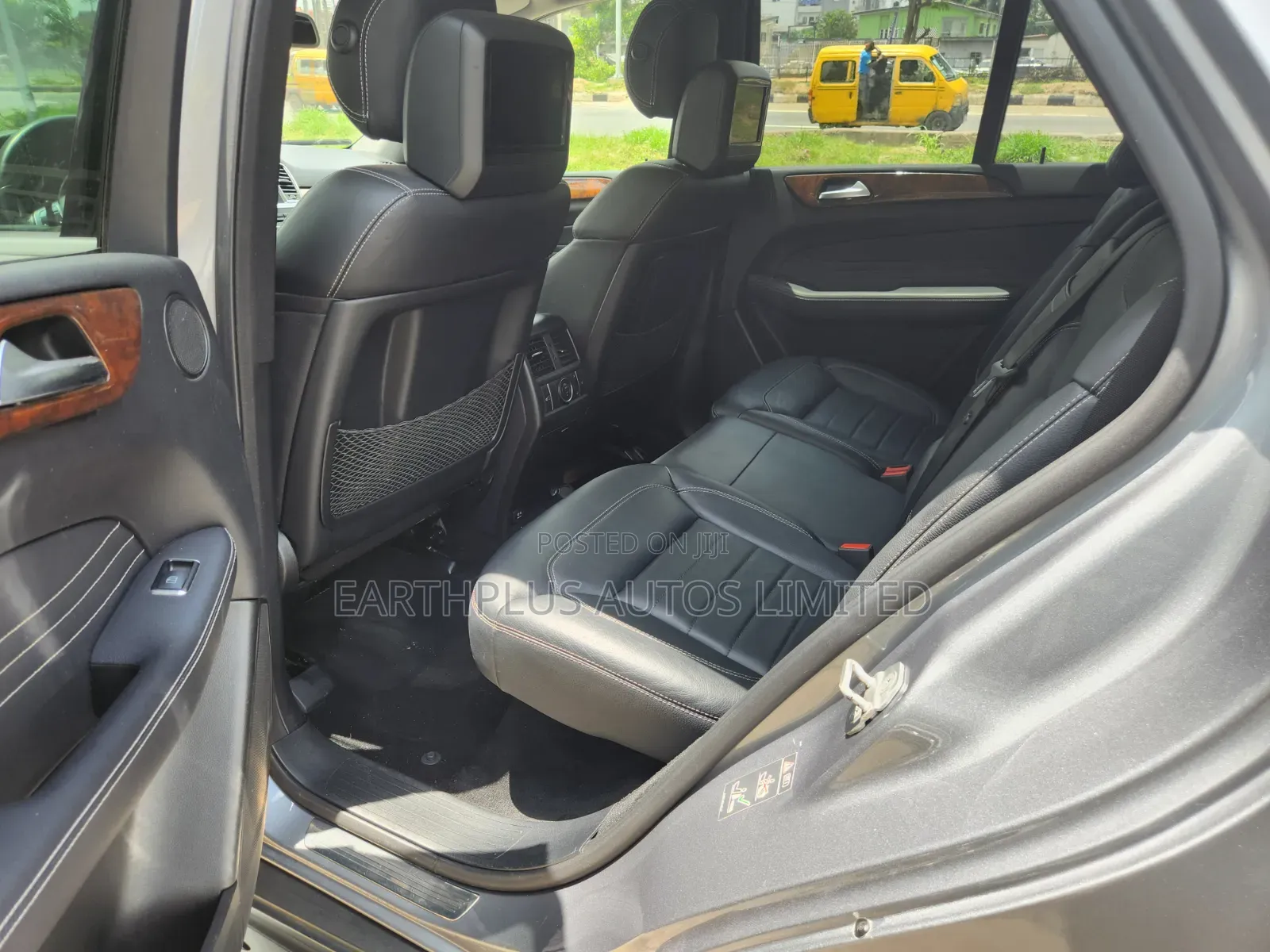 Mercedes-Benz M Class 2012 Silver