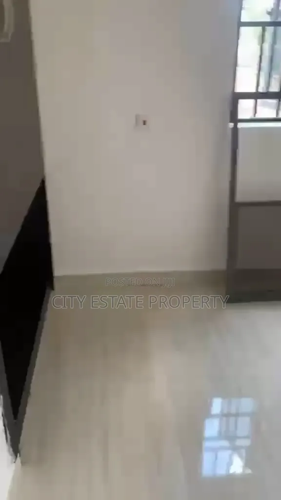 3bdrm Duplex in City Homes, Rumuduru for rent