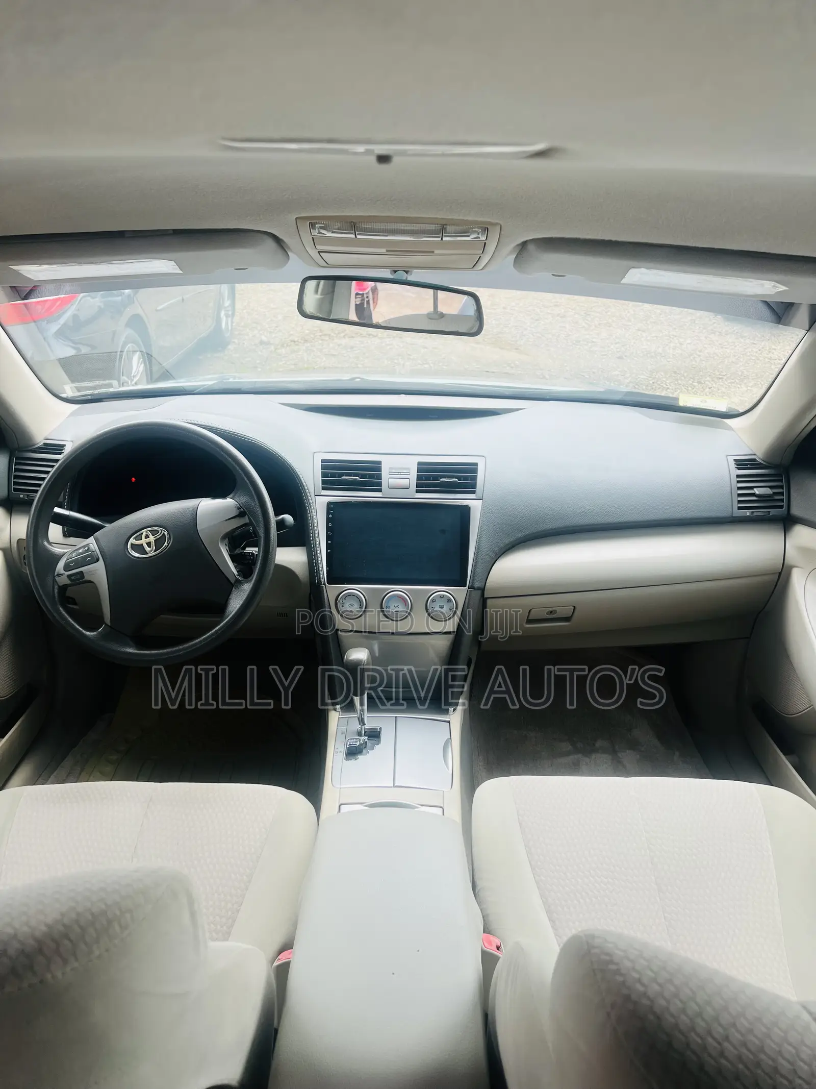 Toyota Camry LE 4dr Sedan (2.5L 4cyl 6AM) 2010 Green