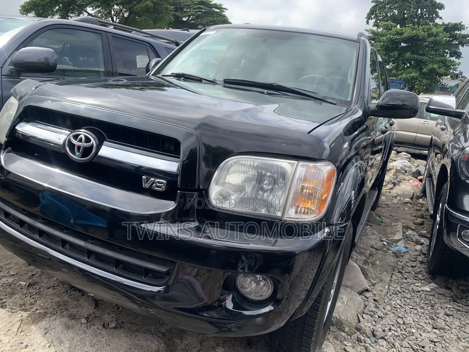 Toyota Sequoia Limited 4dr SUV 4WD (4.7L 8cyl 5A) 2007 Black
